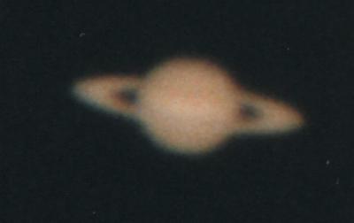 土星の拡大撮影写真